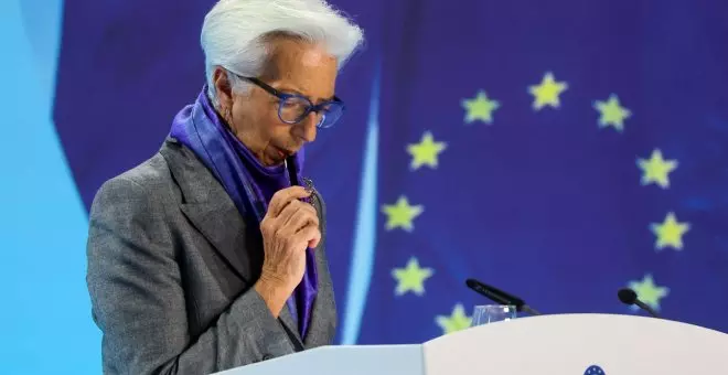 Christine Lagarde gana 427.560 euros en 2022 al frente del BCE