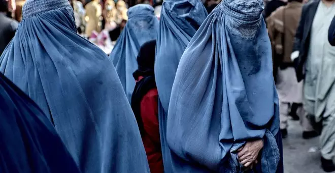 Punto y seguido - ¡Mujeres afganas! ¿Por qué pedís a Occidente "hacer algo" si ya lo ha hecho?