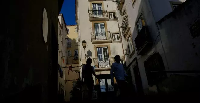 Portugal desafía a la especulación inmobiliaria: el Gobierno socialista obligará a que se alquilen viviendas vacías