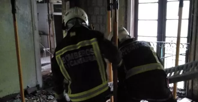 Extinguido un incendio en un inmueble en restauración en San Vicente de la Barquera