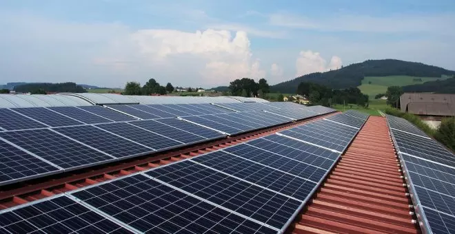 Paneles solares flexibles, un impulso más de la energía solar fotovoltaica