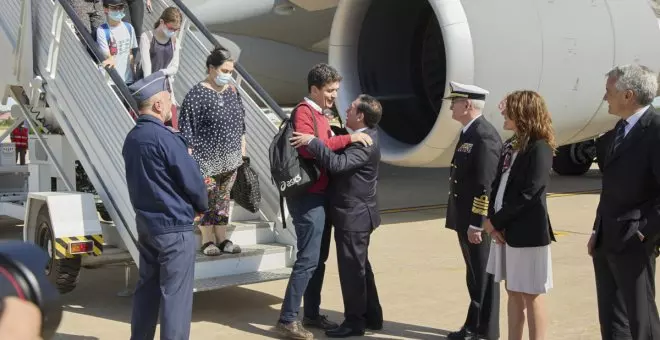 Aterriza en la base de Torrejón el avión con 72 evacuados de Sudán, entre ellos 34 ciudadanos españoles