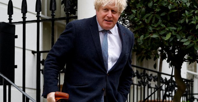 La comisión que investiga las fiestas en Downing Street concluye que Boris Johnson mintió a sabiendas