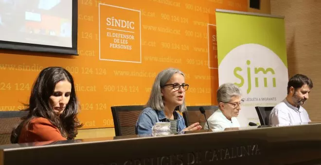 Alerten del deteriorament de la salut mental dels interns al CIE de Barcelona