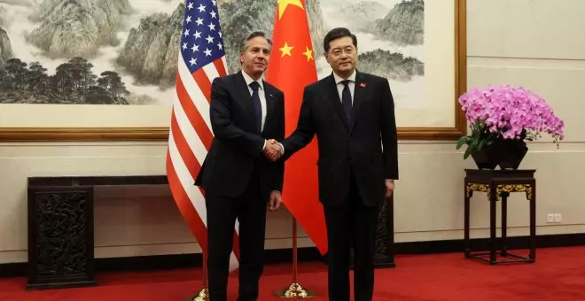Antony Blinken se reúne en Pekín con el ministro de Exteriores chino
