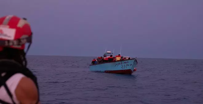 Los rescates en el Mediterráneo no provocan un "efecto llamada", según un estudio