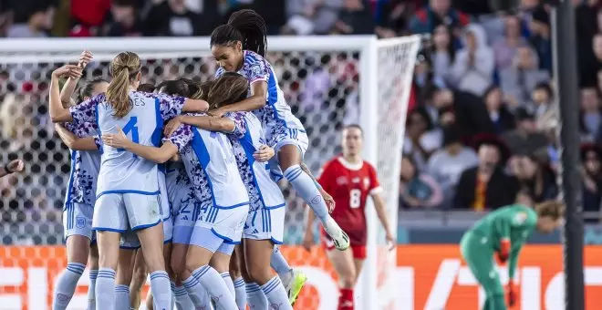 La selección española femenina accede por primera vez a cuartos de un Mundial tras golear a Suiza