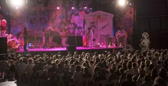 Cerca de 800 personas disfrutan del musical de Coco en el Festival de Verano