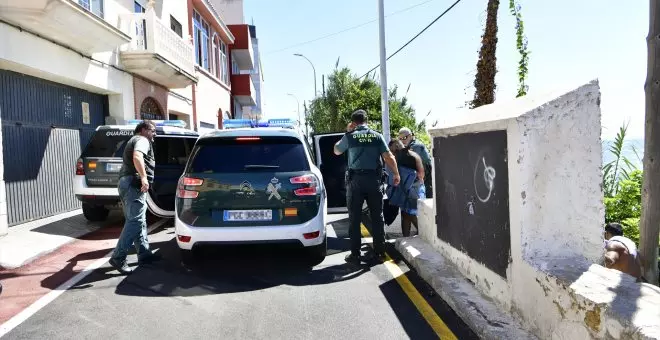 Cerca de 100 migrantes intentan entrar en Ceuta desde Marruecos a nado