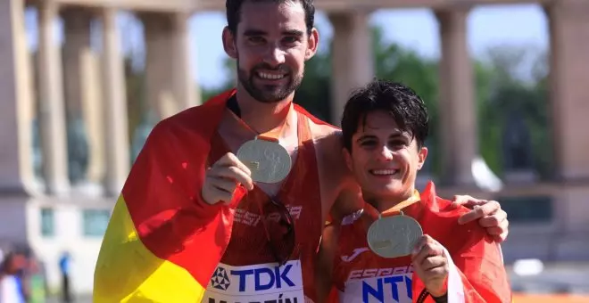 Álvaro Martín y María Pérez, campeones de marcha en el Mundial de atletismo