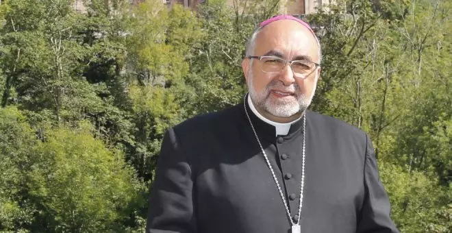 Monseñor Sanz Montes, bendito sea entre todos los franquistas