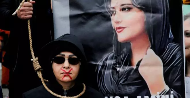 Punto y seguido - Con el santo y seña "Mahsa, Mujer, Vida, Libertad", Irán recupera su Zeitgeist