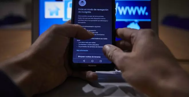 Sánchez anuncia que el Gobierno aprobará una ley para proteger a los menores del porno en internet