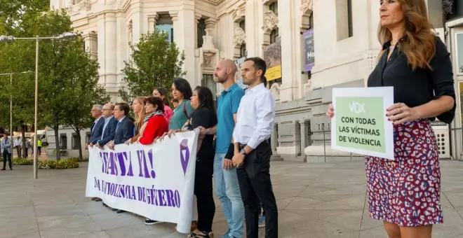 Trabajadoras de la red contra la violencia de género de Madrid denuncian la ofensiva de Vox para cerrar servicios a las víctimas