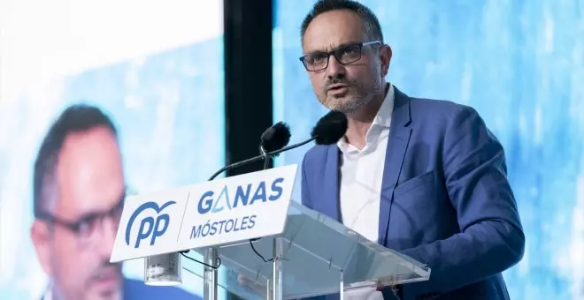 El nuevo alcalde de Móstoles (PP) nombró jefe de Comunicación a un hombre declarado en rebeldía por la Justicia