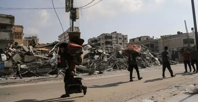 Israel evacua la ciudad cercana a Gaza más importante mientras prepara la invasión de la Franja