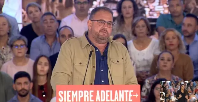 Declaraciones de Antonio Rodríguez Osuna, alcalde de Mérida, en un mitin el 14 de octubre de 2023, sobre acoger personas migrantes que llegaron a Canarias en la ciudad