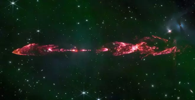El Telescopio Espacial James Webb capta la imagen de una estrella en el momento de su nacimiento