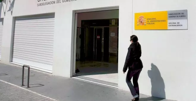 Archivan la propuesta de expulsión de la colombiana sin papeles detenida en València pese a tener cita para pedir asilo