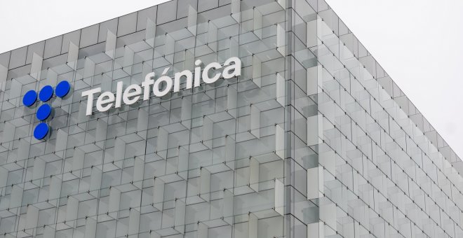 CriteriaCaixa elevará su participación en Telefónica hasta el 10% e igualará a la SEPI