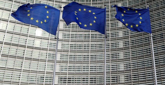La UE acuerda la entrada gradual de Rumanía y Bulgaria en el espacio de libre circulación Schengen