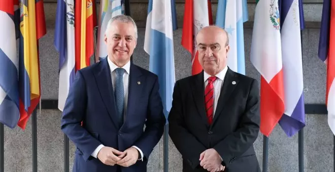 Urkullu pide que el Gobierno transfiera "ya" a Euskadi la competencia de migración