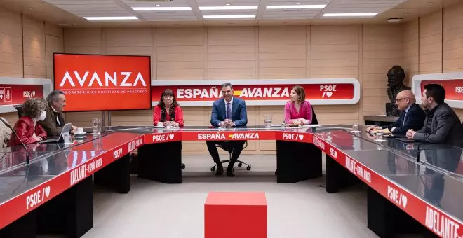 Sánchez apadrina "Avanza", nuevo 'think tank' vinculado al PSOE para dar la batalla ideológica ante la ola reaccionaria