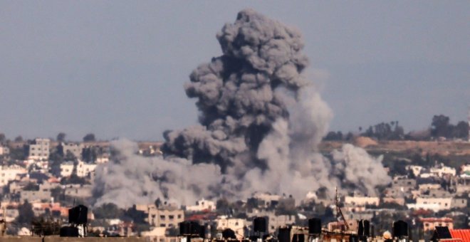 Israel mantiene la ofensiva en Jan Yunis tras anunciar la derrota de la brigada de Hamás en la zona