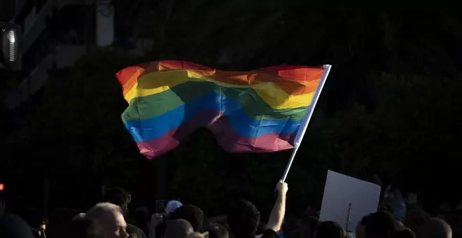Fallos en el tejido municipal de protección a las víctimas de LGTBIfobia provocan su desamparo: "Estoy perdido y nervioso"