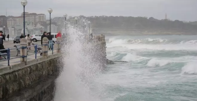 Cantabria estará este viernes en riesgo importante por olas