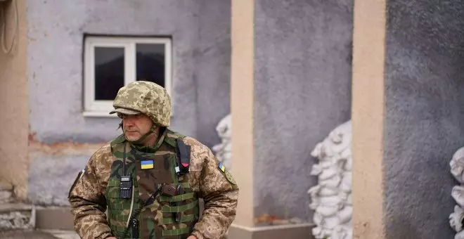 Ucrania, desbordada por la despiadada presión rusa y la fatiga de sus aliados tras dos años de guerra