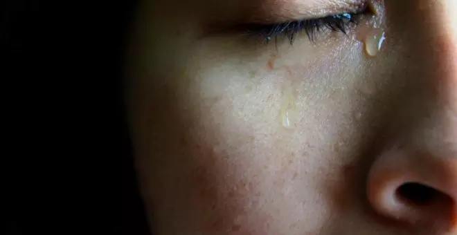 Las lágrimas de las mujeres disminuyen químicamente la agresión masculina