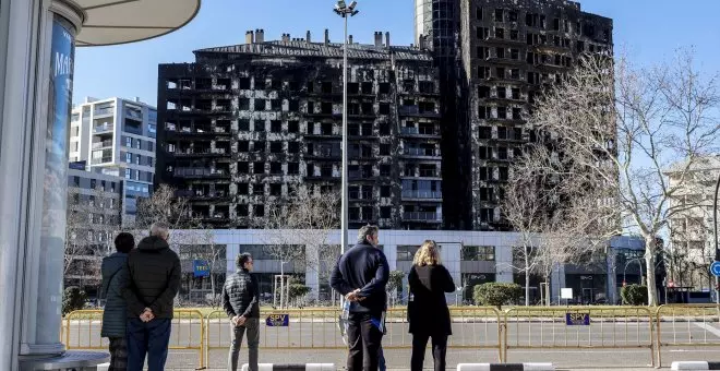 El juez archiva la investigación por el incendio del edificio de València al descartar un origen criminal