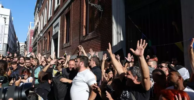 La Rosa, el último bastión de la resistencia vecinal en Madrid ante el plan de Almeida de arrasar con los centros sociales