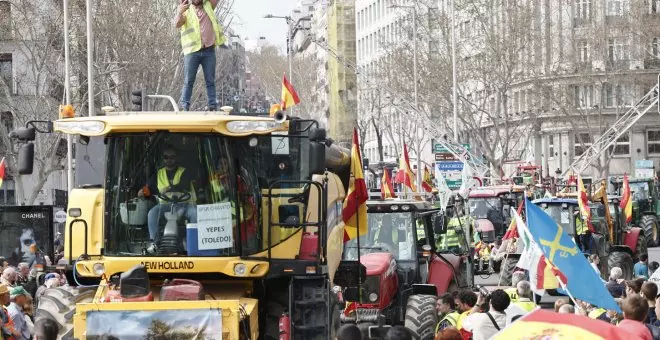 Cientos de personas y decenas de tractores protestan en Madrid para reclamar soluciones para el campo