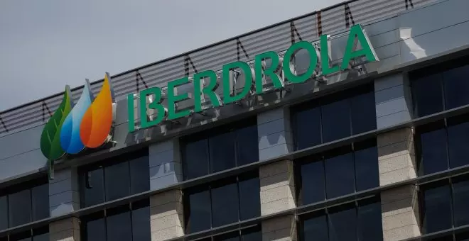 Iberdrola acusa a Repsol de competencia desleal, publicidad engañosa y 'greenwashing'