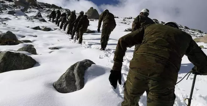 Nueve soldados, ingresados por hipotermia y congelación tras unas maniobras en el Pirineo aragonés
