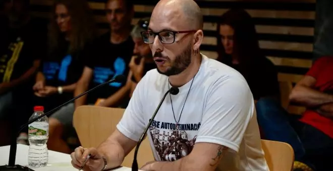 Adrián Sas, activista independentista: "Quien me pone los dos pies en la prisión es el Govern de Catalunya"