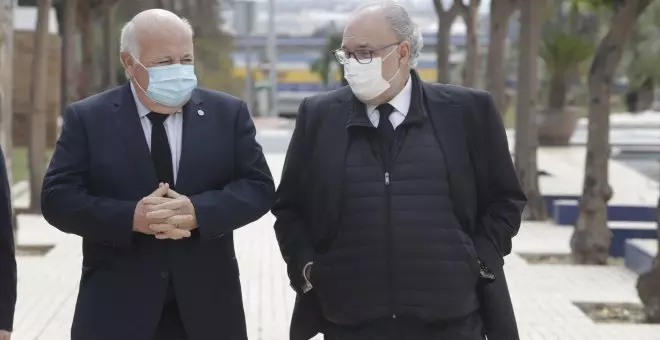 El exviceconsejero andaluz de Salud aplaza su fichaje por la aseguradora Asisa tras la polémica por su fichaje