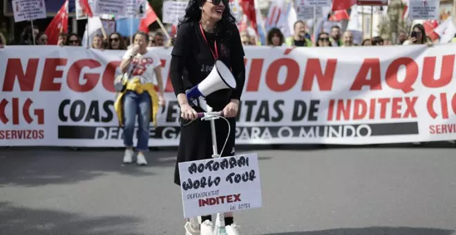 Los trabajadores de tiendas de Inditex se manifiestan en A Coruña para pedir mejoras y una negociación real