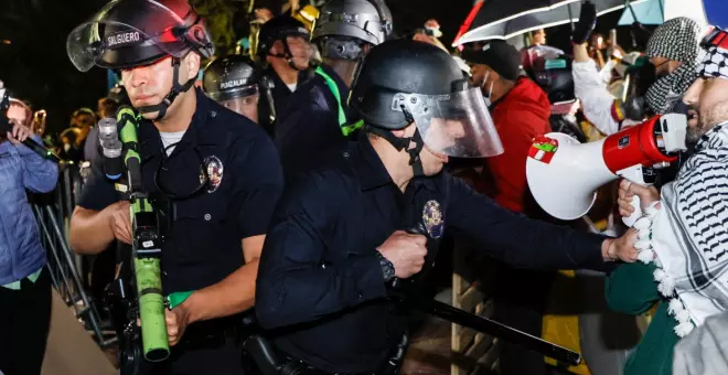 Decenas de detenidos tras disolver la Policía las protestas de la Universidad de California contra el genocidio en Gaza