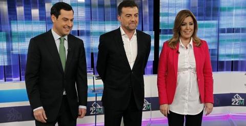 El candidato del PP a la Presidencia de la Junta de Andalucía, Juanma Romero, el candidato por IU, Antonio Maillo, y la candidata del PSOE, Susana Díaz. - EFE