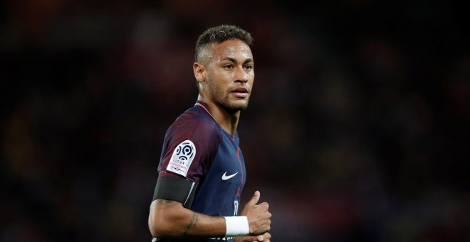 Neymar durante un partido con el PSG. REUTERS/Archivo.