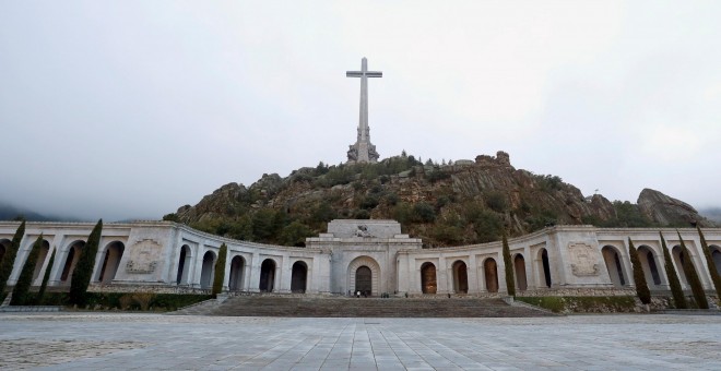 24/10/2019.- Plano general de la Basílica del Valle de los Caídos este jueves antes de la exhumación de los restos de Francisco Franco. / EFE - J.J GUILLÉN