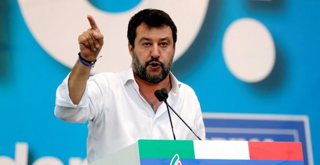 Matteo Salvini habla durante una manifestación antigubernamental en Roma, Italia, el 19 de octubre de 2019. REUTERS / Remo Casilli / File Photo