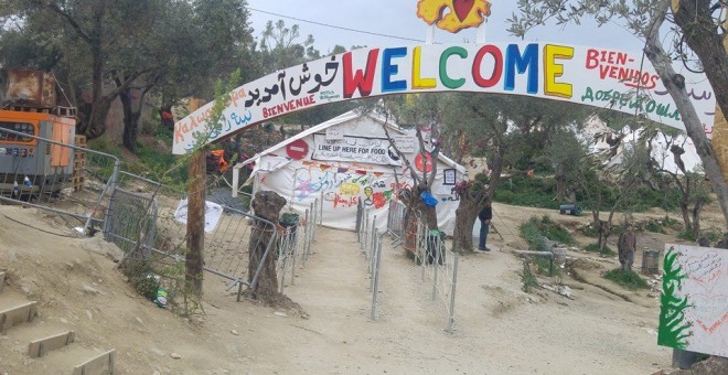 Campo habilitado por la ONG BDFM en el olivar cercano al centro de registro de la isla de Lesbos.-BDFM