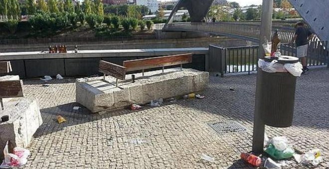 Basura en el parque Madrid Río durante la huelga.- TWITTER