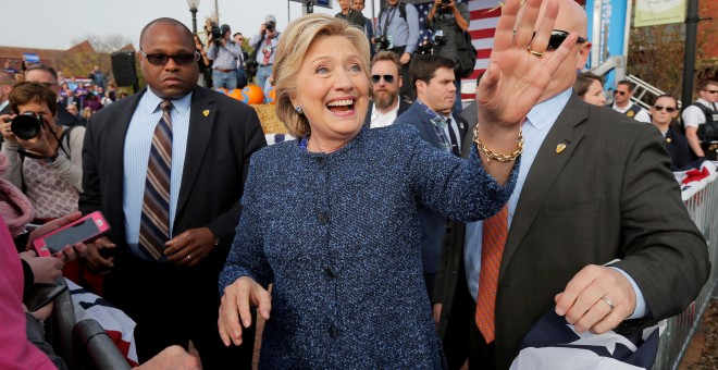 Hillary Clinton en la campaña en Iowa, EEUU.  / REUTERS