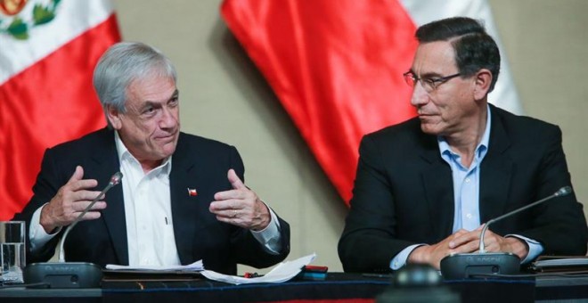 Los presidentes Martín Vizcarra (d), del Perú, y Sebastián Piñera (i), de Chile, EFE/ Jhony Laurente/ Agencia Andina/ SOLO USO EDITORIAL