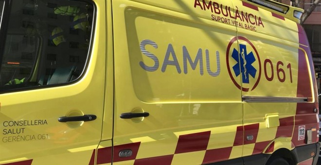 Una ambulancia del SAMU 061. - EUROPA PRESS - Archivo